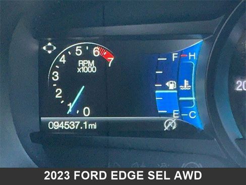 Used 2023 Ford Edge SEL image 23
