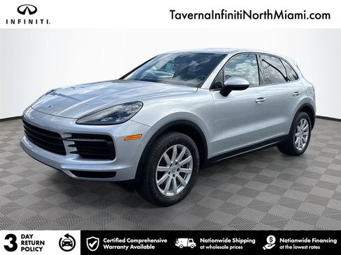 Used 2019 Porsche Cayenne Base image 1