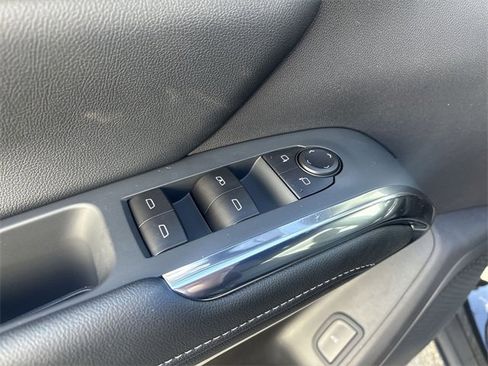 New 2026 Chevrolet Traverse LT w/ Sun and Wheel Package image 24