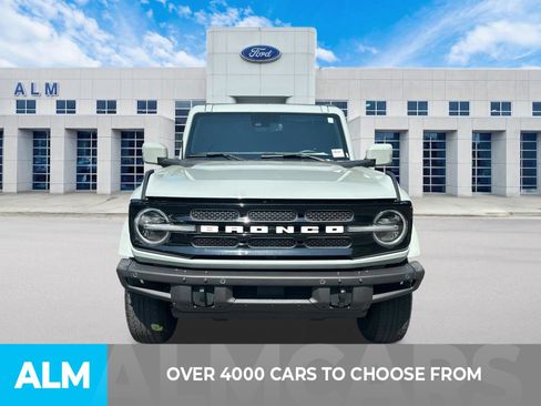 Used 2022 Ford Bronco Outer Banks AWD/4WD image 2