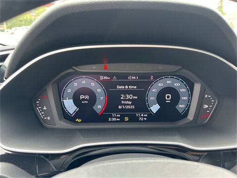 New 2025 Audi Q3 2.0T Premium image 17