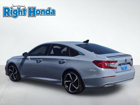 Used 2022 Honda Accord Sport image 4