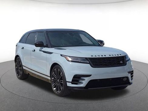 Used 2026 Land Rover Range Rover Velar Dynamic SE AWD/4WD image 3