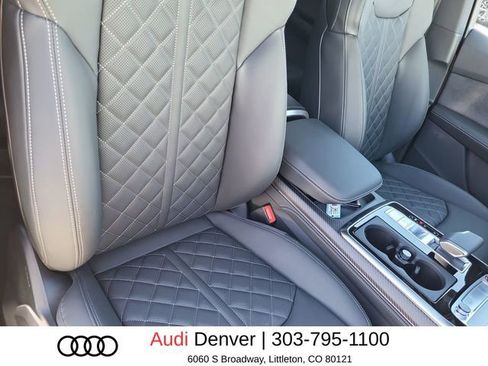 New 2026 Audi SQ7 Premium Plus AWD/4WD image 19