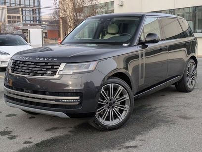 New 2026 Land Rover Range Rover Long Wheelbase SE