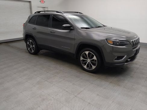 Used 2022 Jeep Cherokee Limited w/ Elite Package image 11