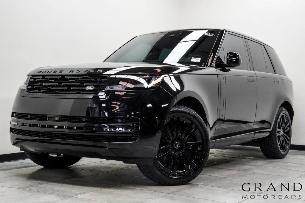 Used 2024 Land Rover Range Rover SE AWD/4WD image 1
