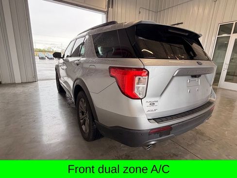 Used 2021 Ford Explorer XLT w/ Equipment Group 202A image 5