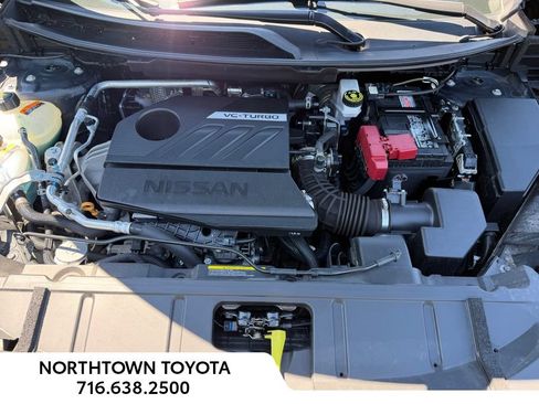 Used 2025 Nissan Rogue SV AWD/4WD image 27