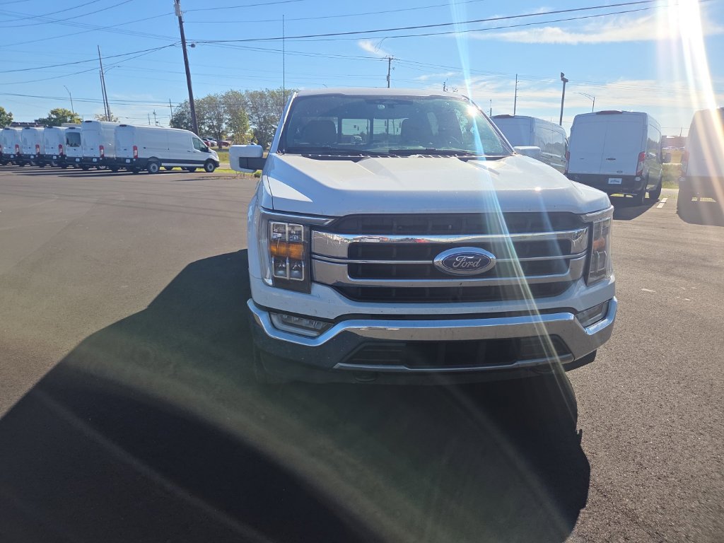 Used 2021 Ford F150 Lariat AWD/4WD image 2