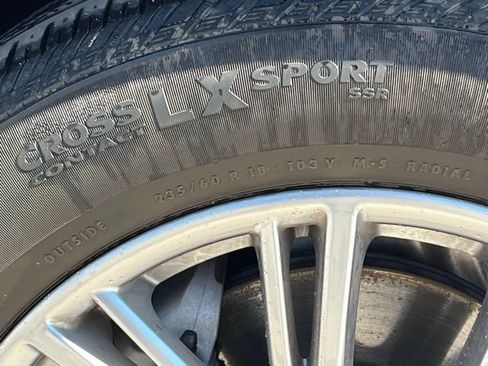 Used 2023 Alfa Romeo Stelvio Sprint image 9