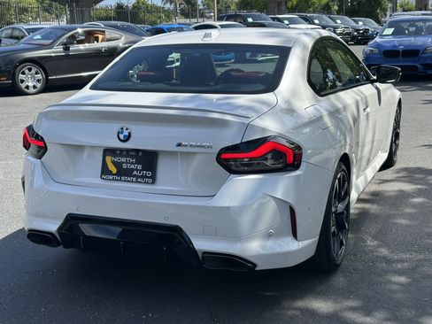 Used 2025 BMW M240i Coupe RWD image 9