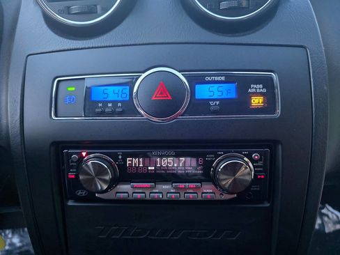 Used 2008 Hyundai Tiburon GS image 15