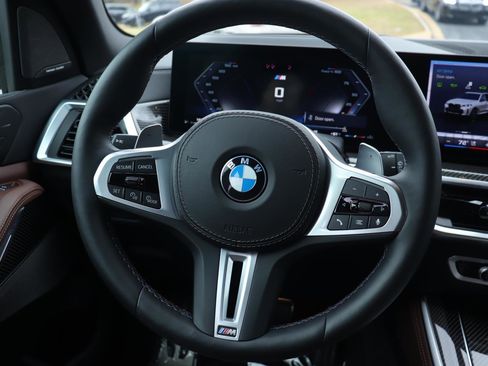 Used 2024 BMW X5 M60i image 33