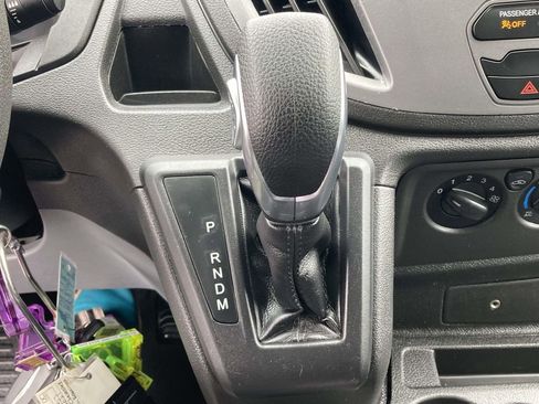 Used 2019 Ford Transit 150 130 Low Roof RWD image 28