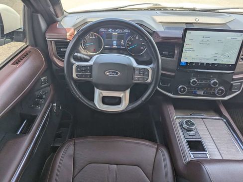 Used 2022 Ford Expedition Max Limited RWD image 17