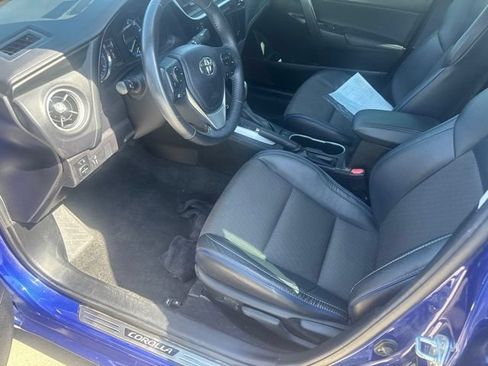 Used 2017 Toyota Corolla SE w/ Carpet Mat Package (TMS) FWD image 13