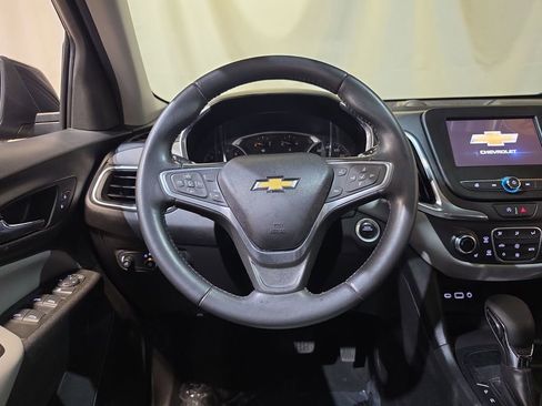Used 2022 Chevrolet Equinox LT FWD image 11