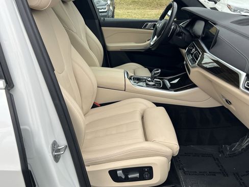 Used 2022 BMW X5 xDrive45e w/ Executive Package image 28
