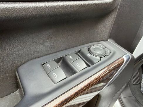 Used 2021 GMC Sierra 1500 Elevation RWD image 15