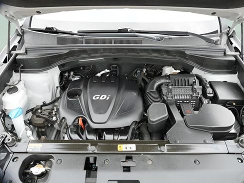 Used 2016 Hyundai Santa Fe Sport w/ Option Group 04 FWD image 22
