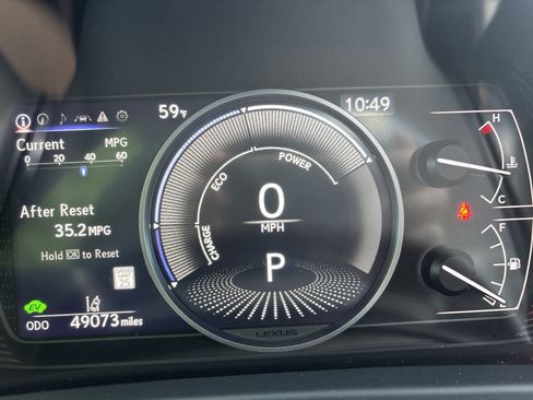 Used 2024 Lexus UX 250h AWD w/ Premium Package image 21
