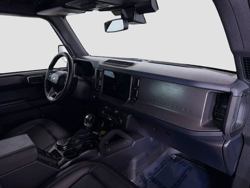 Used 2025 Ford Bronco Badlands image 20