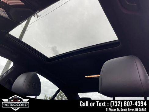 Used 2017 BMW 540i xDrive w/ Driving Assistance Package image 28