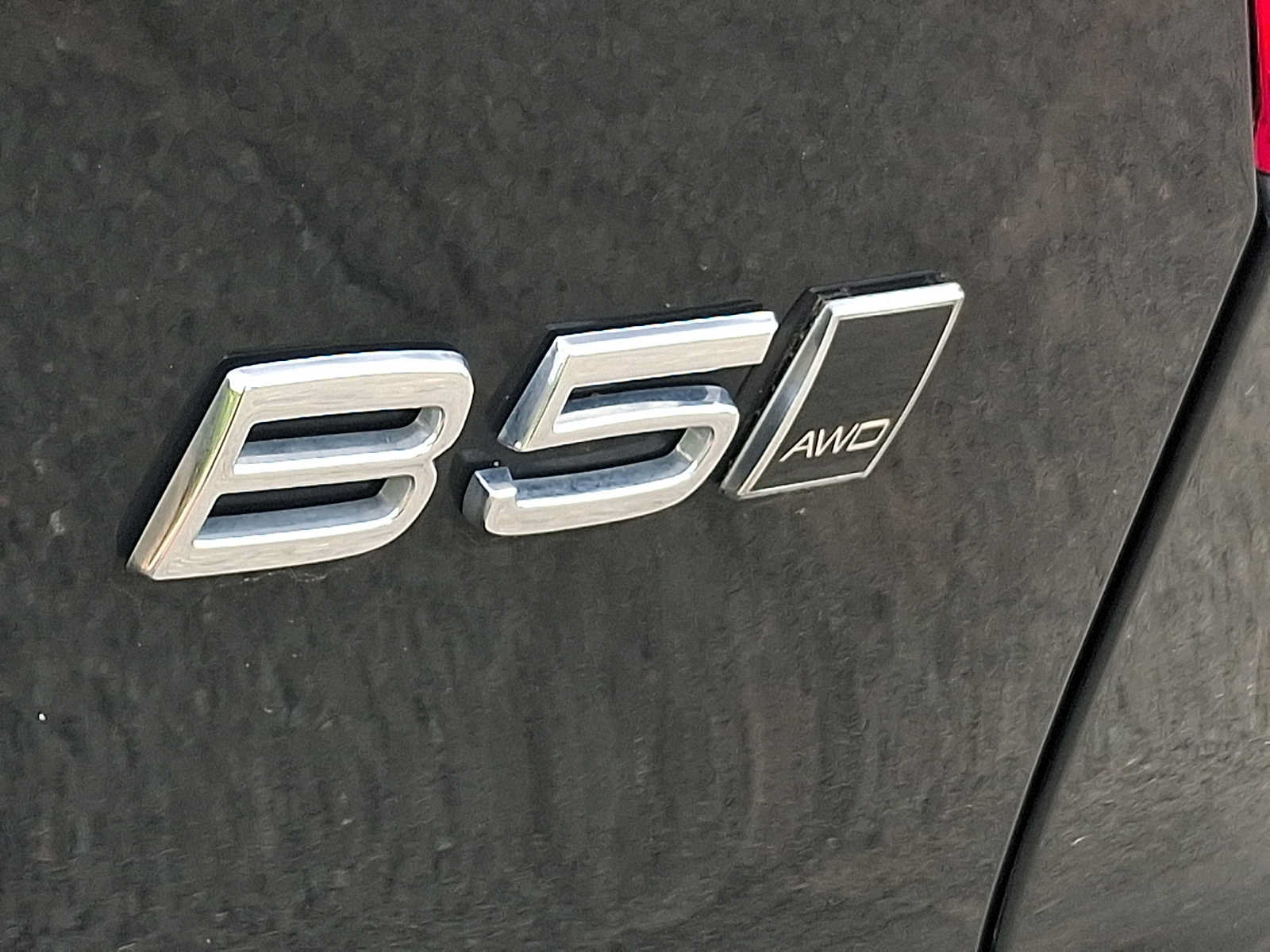 Used 2023 Volvo XC40 B5 Plus w/ Protection Package Premier AWD/4WD image 29