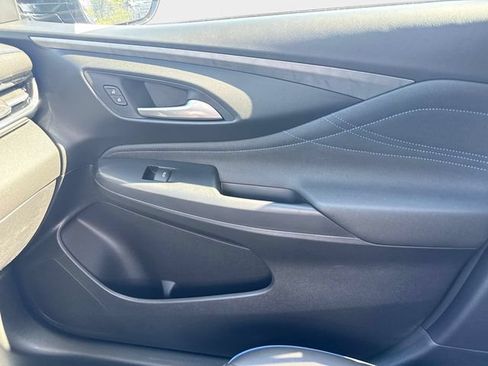 New 2026 Buick Envista Sport Touring w/ Convenience I Package FWD image 21