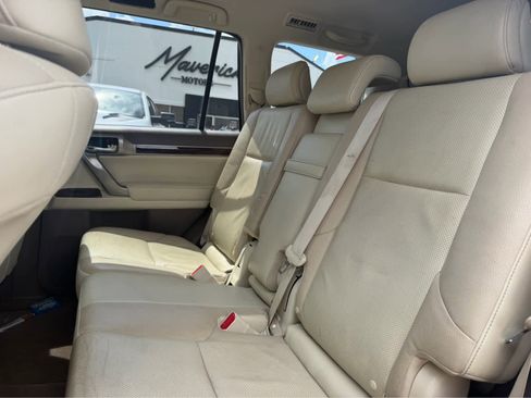 Used 2015 Lexus GX 460 w/ Premium Package AWD/4WD image 7