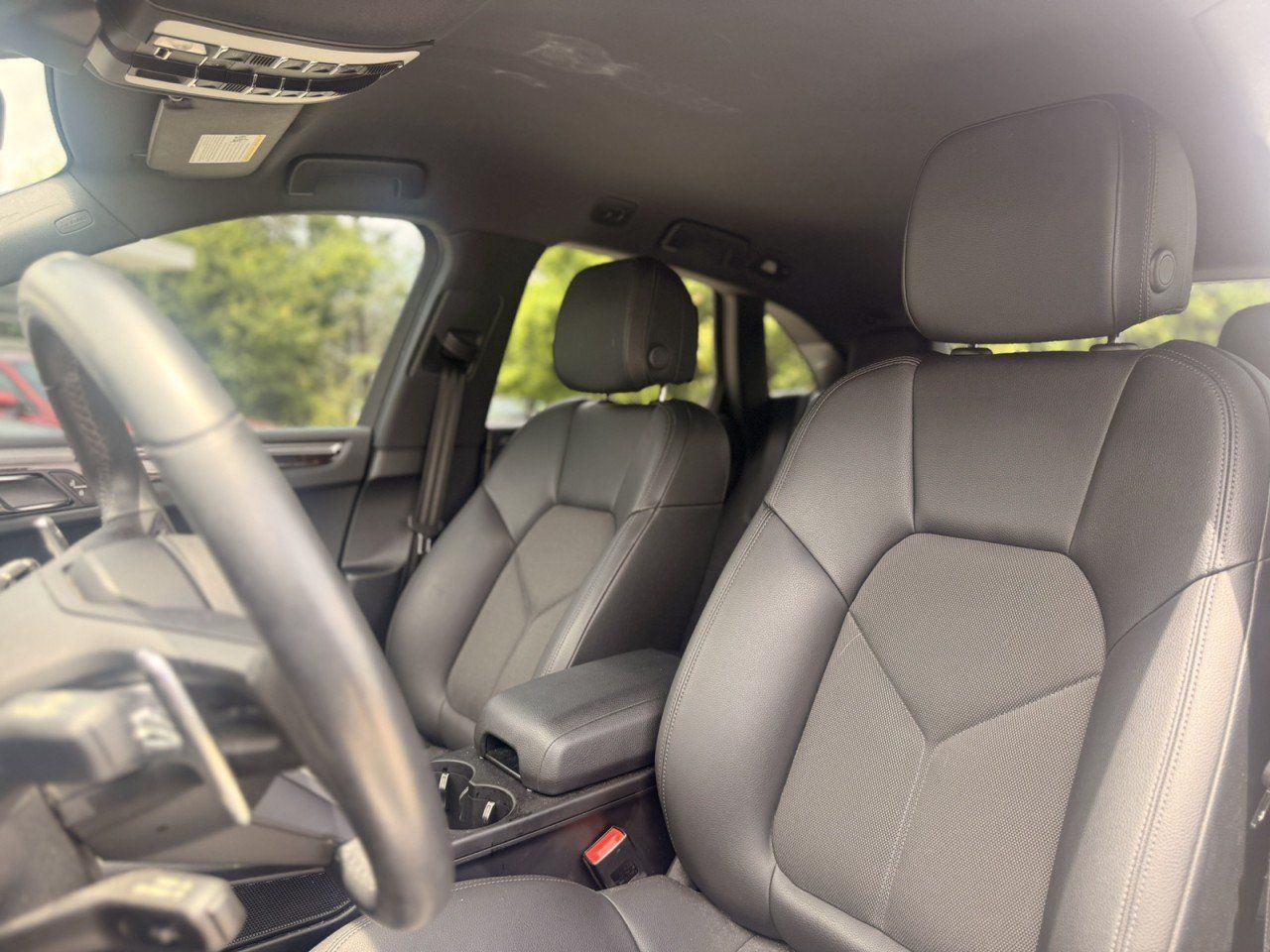Used 2023 Porsche Macan S AWD/4WD image 12