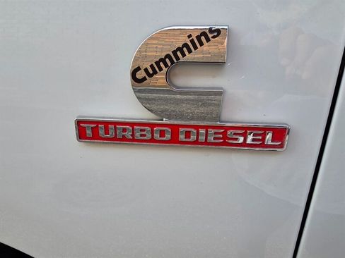 Used 2022 RAM 3500 Tradesman w/ Chrome Appearance Group AWD/4WD image 34