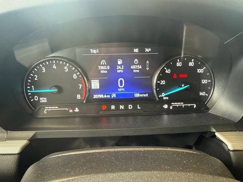 Used 2024 Ford Explorer XLT w/ Equipment Group 202A AWD/4WD image 16