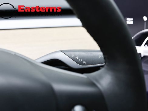 Used 2023 Tesla Model 3 Standard Range image 13