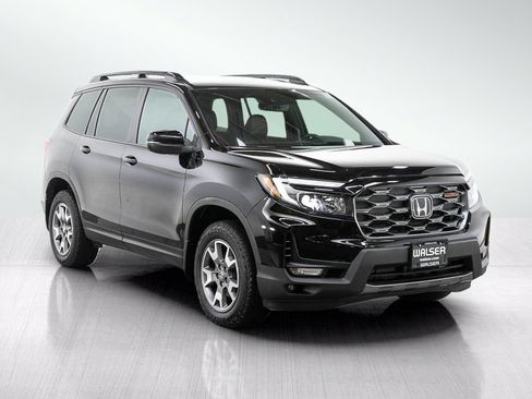 Used 2023 Honda Passport TrailSport image 7