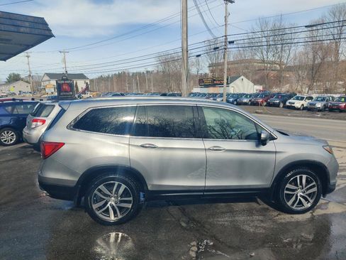 Used 2016 Honda Pilot Touring image 7