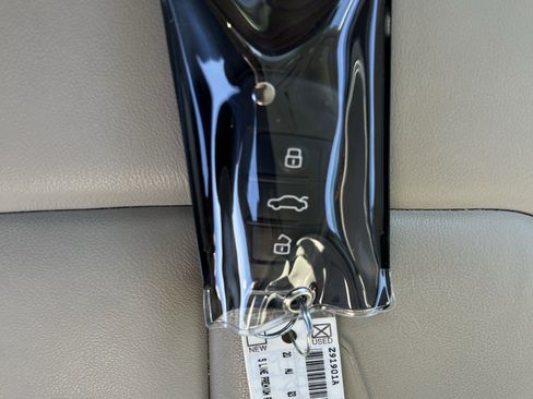 Used 2020 Audi Q3 2.0T Premium Plus image 38