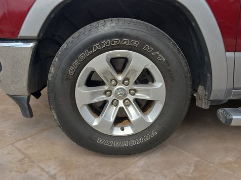 Used 2020 RAM 1500 Laramie RWD image 29
