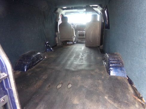 Used 2011 Ford E-350 and Econoline 350 Extended Super Duty w/ Commercial Cargo Van Pkg image 23