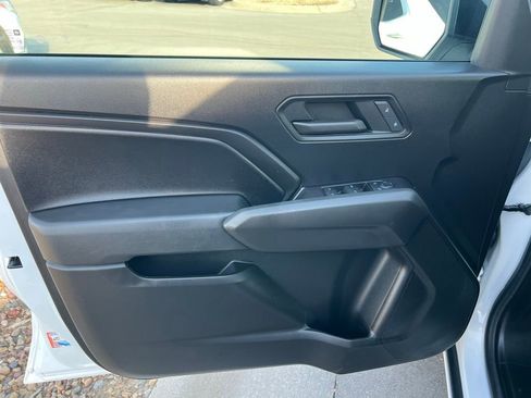 Used 2024 Chevrolet Colorado Trail Boss w/ Technology Package image 15