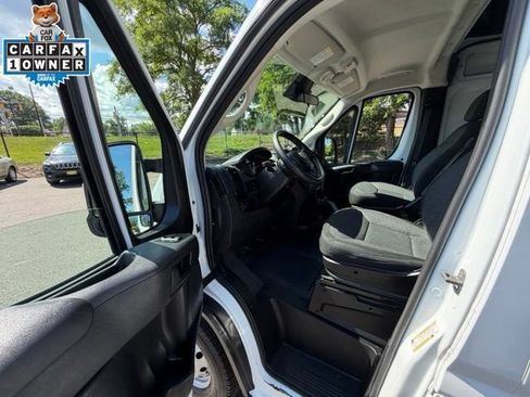Used 2023 RAM ProMaster 2500 FWD image 12