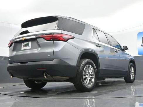 Used 2023 Chevrolet Traverse LT FWD image 22