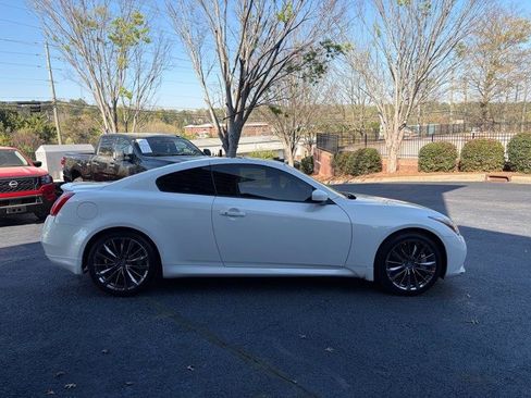 Used 2013 INFINITI G37 Journey w/ Premium Pkg image 9