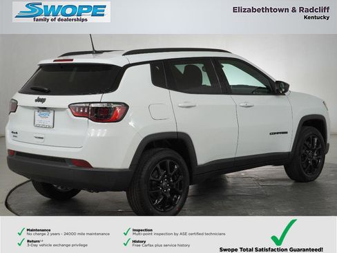 New 2026 Jeep Compass Latitude image 3
