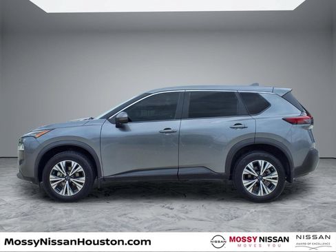 Used 2023 Nissan Rogue SV FWD image 5