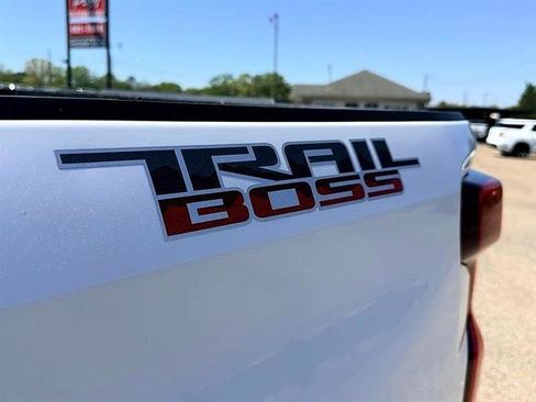 Used 2023 Chevrolet Silverado 1500 LT Trail Boss w/ Protection Package image 13