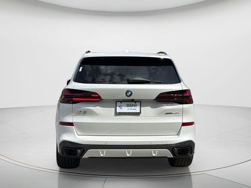 New 2026 BMW X5 xDrive50e w/ M Sport Package image 6