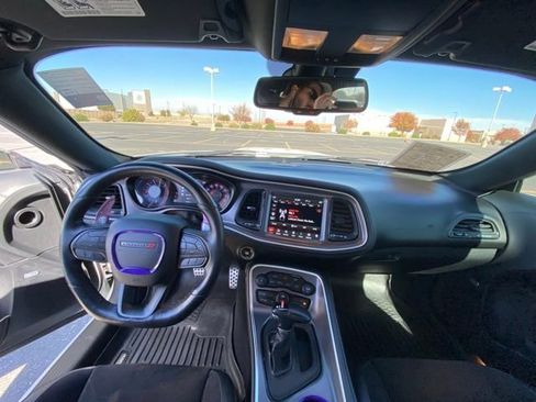 Used 2020 Dodge Challenger R/T w/ Plus Package image 12