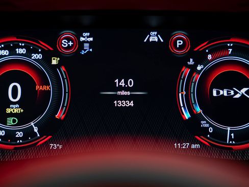 Used 2022 Aston Martin DBX AWD/4WD image 48